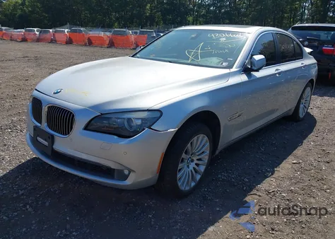2012 BMW 750I xDrive из США, поврежденный, VIN WBAKC6C51CC396594